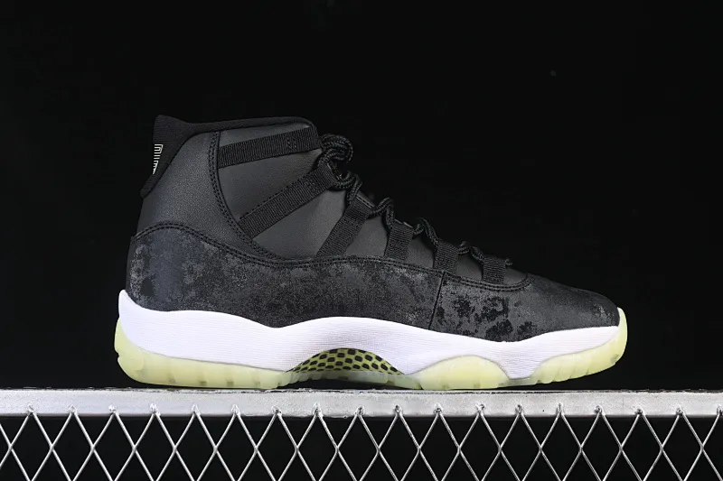 All categories Air Jordan Jordan series basketball shoes Air Jordan 11 F version Air Jordan 11 Retro "Inner Beast" AJ11 Joe 11 luminous black swan IB1378-001